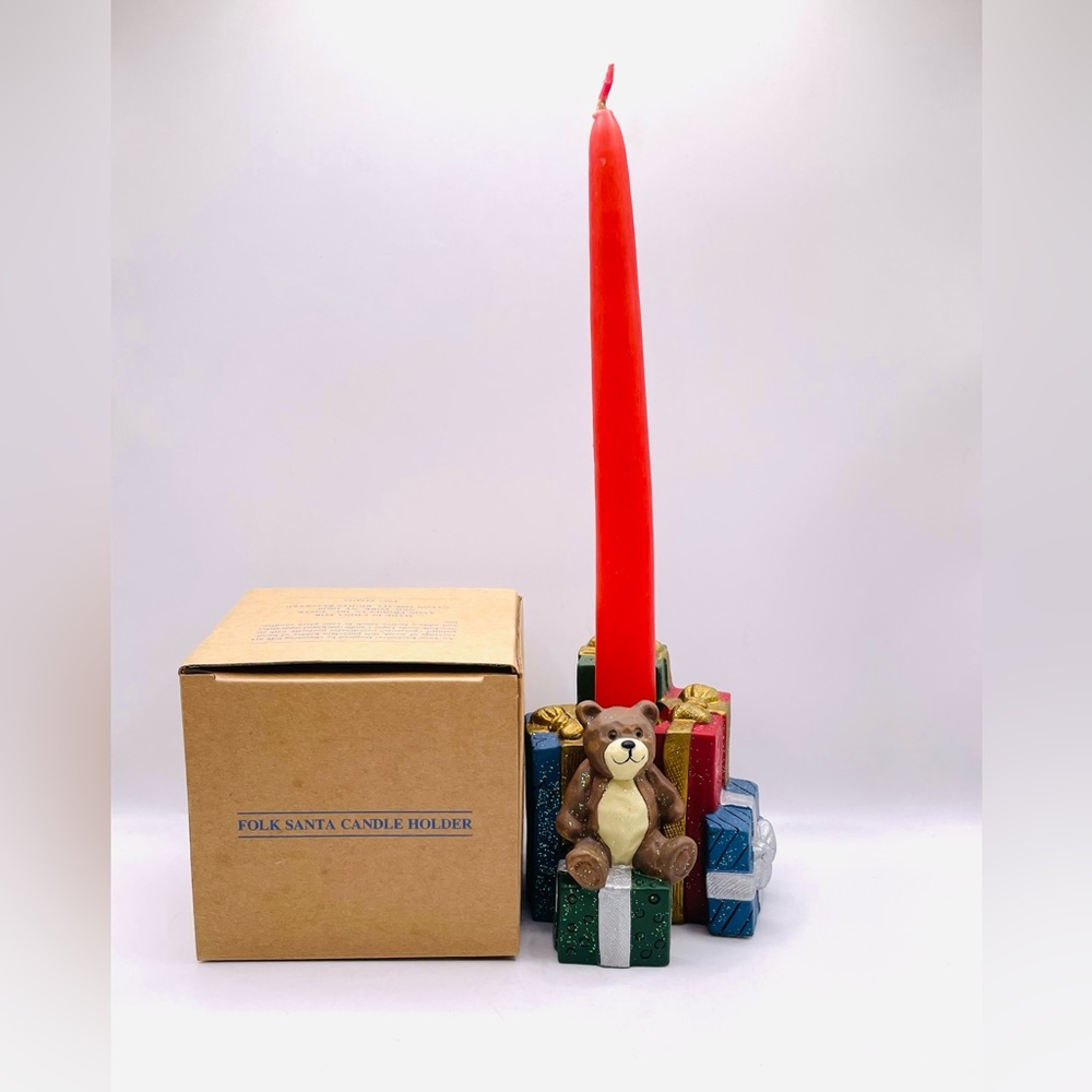 NIB 1998 Avon Folk Art Christmas candle holder with 2 taper candles